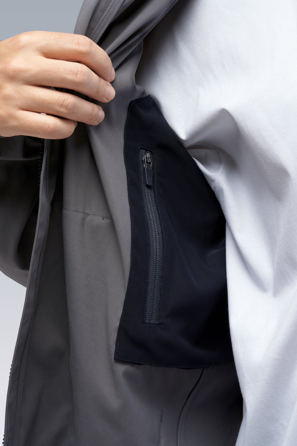 J97-M Nylon Stretch Contour Jacket - Coyote