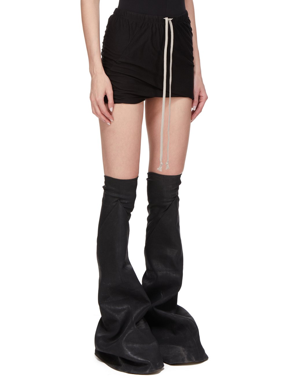 BUDS SHORTS BLACK
