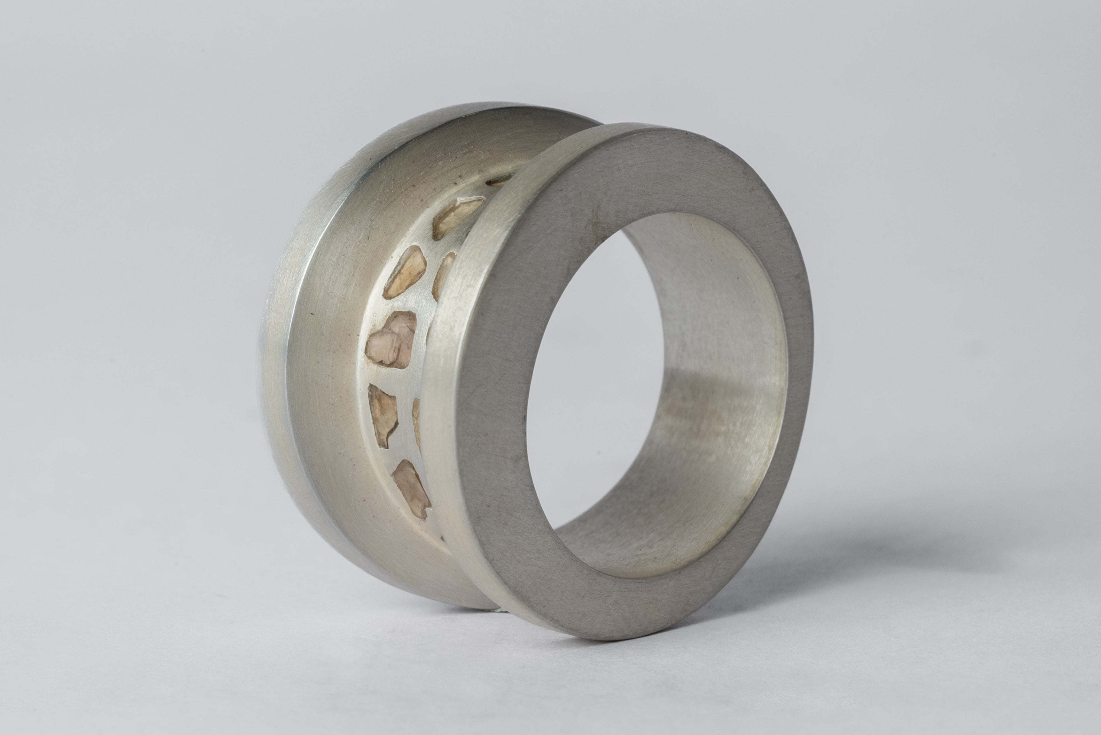 Chasm Ring v2 (Wide, Mega Pavé, MA+DIA)