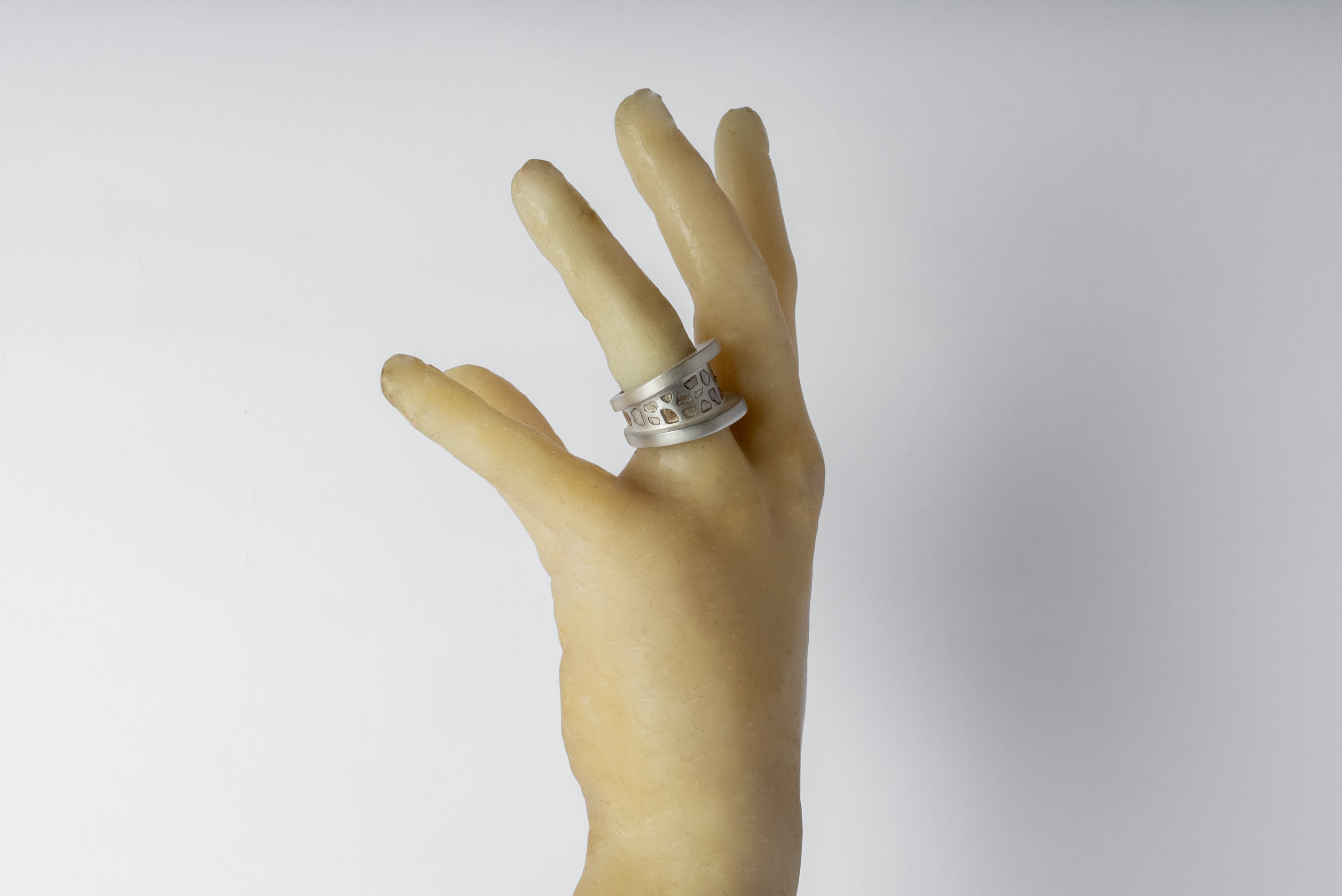 Chasm Ring v2 (Wide, Mega Pavé, MA+DIA)