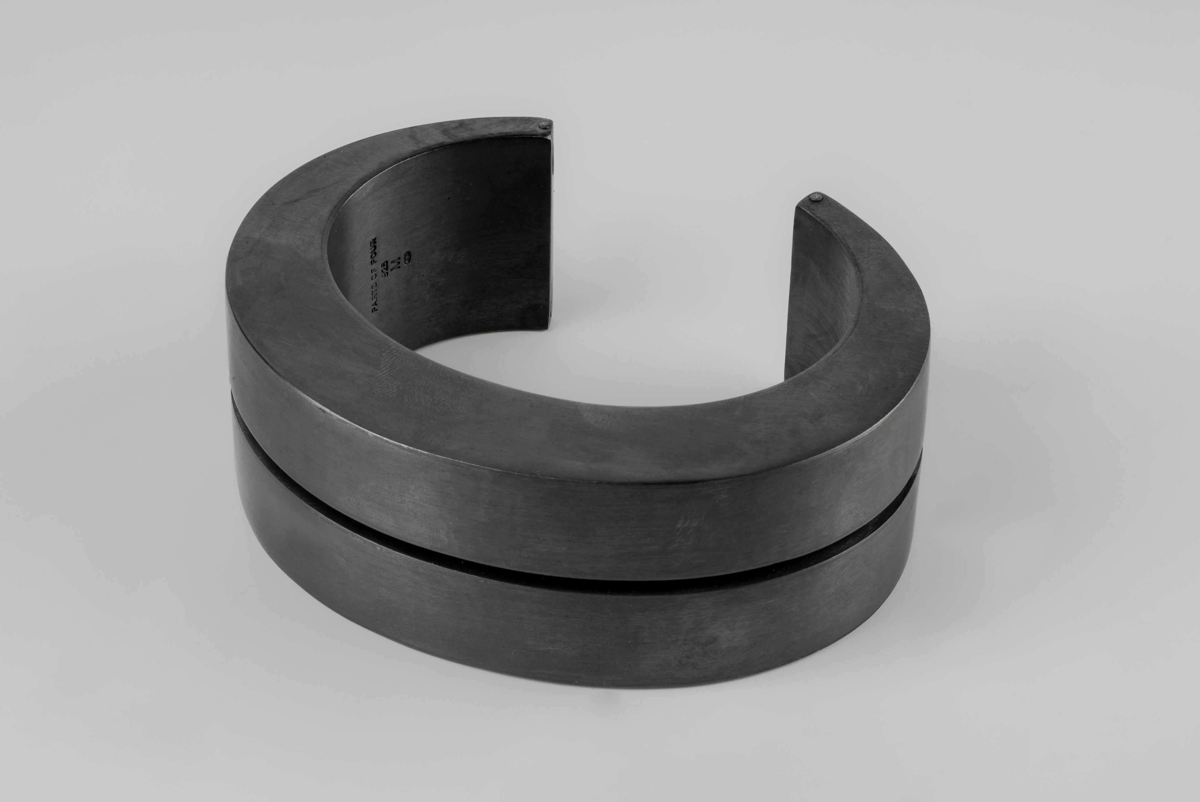 Crescent Crevice Bracelet v2 (30mm, KA)