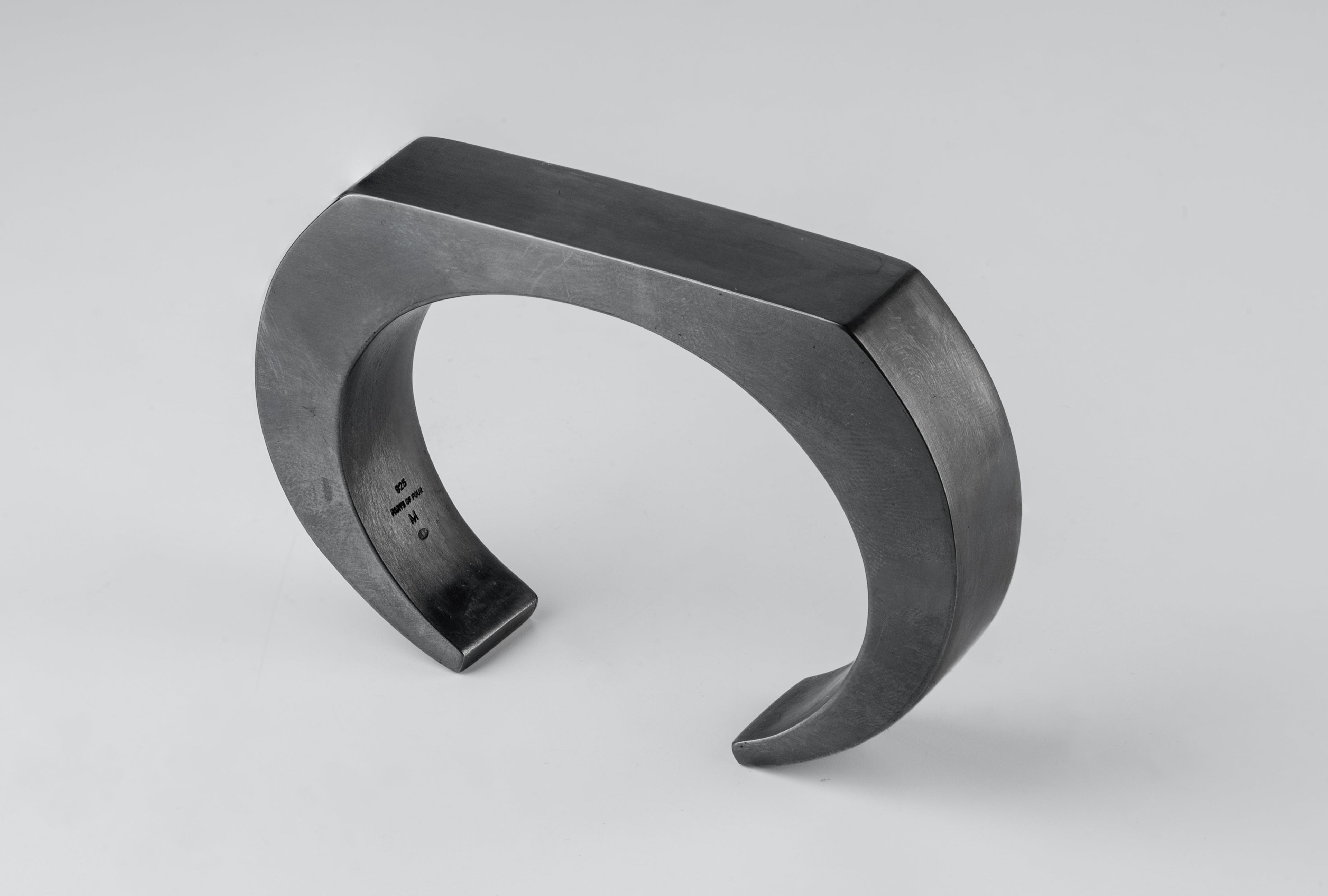 Crescent Plane Bracelet (15mm, KA)