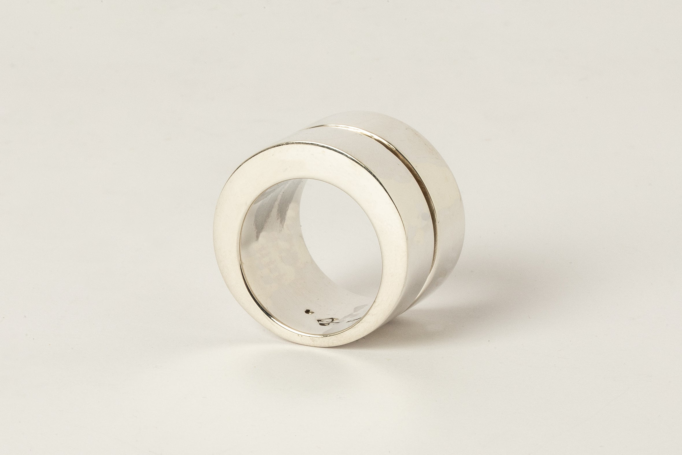 Crescent Crevice Ring (17mm, PA)