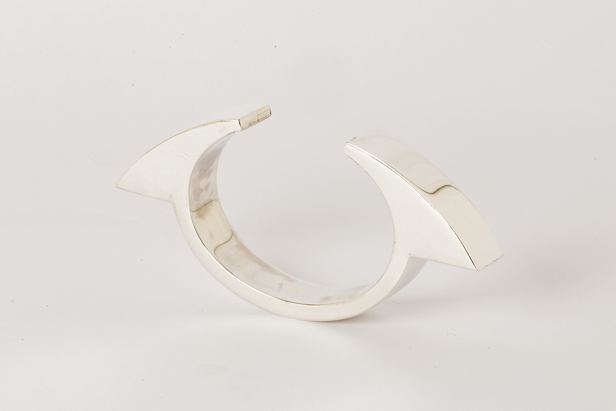 Crescent Bracelet Rework (Extended & Interrupted, 15mm, PA)