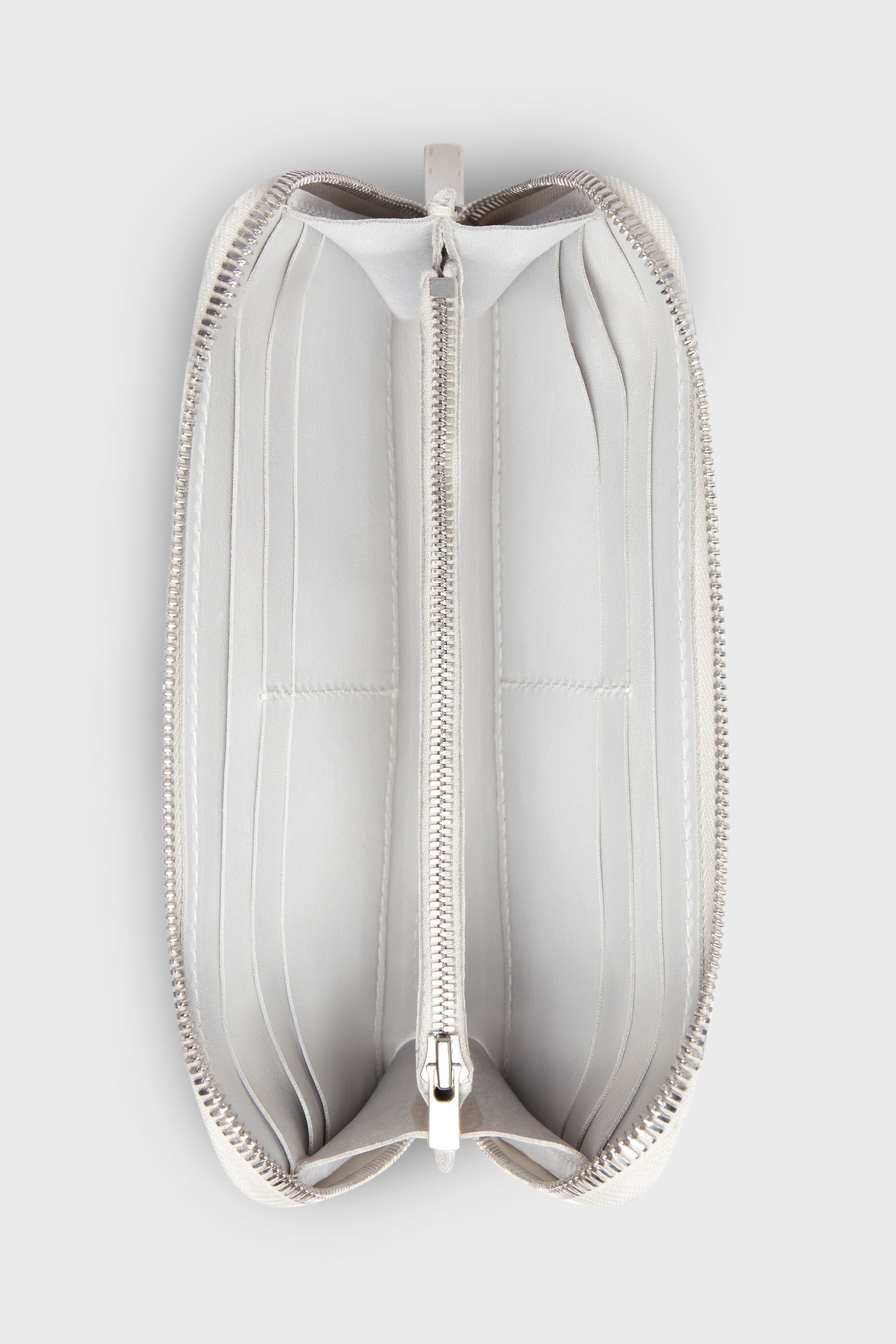 ZIPPED WALLET