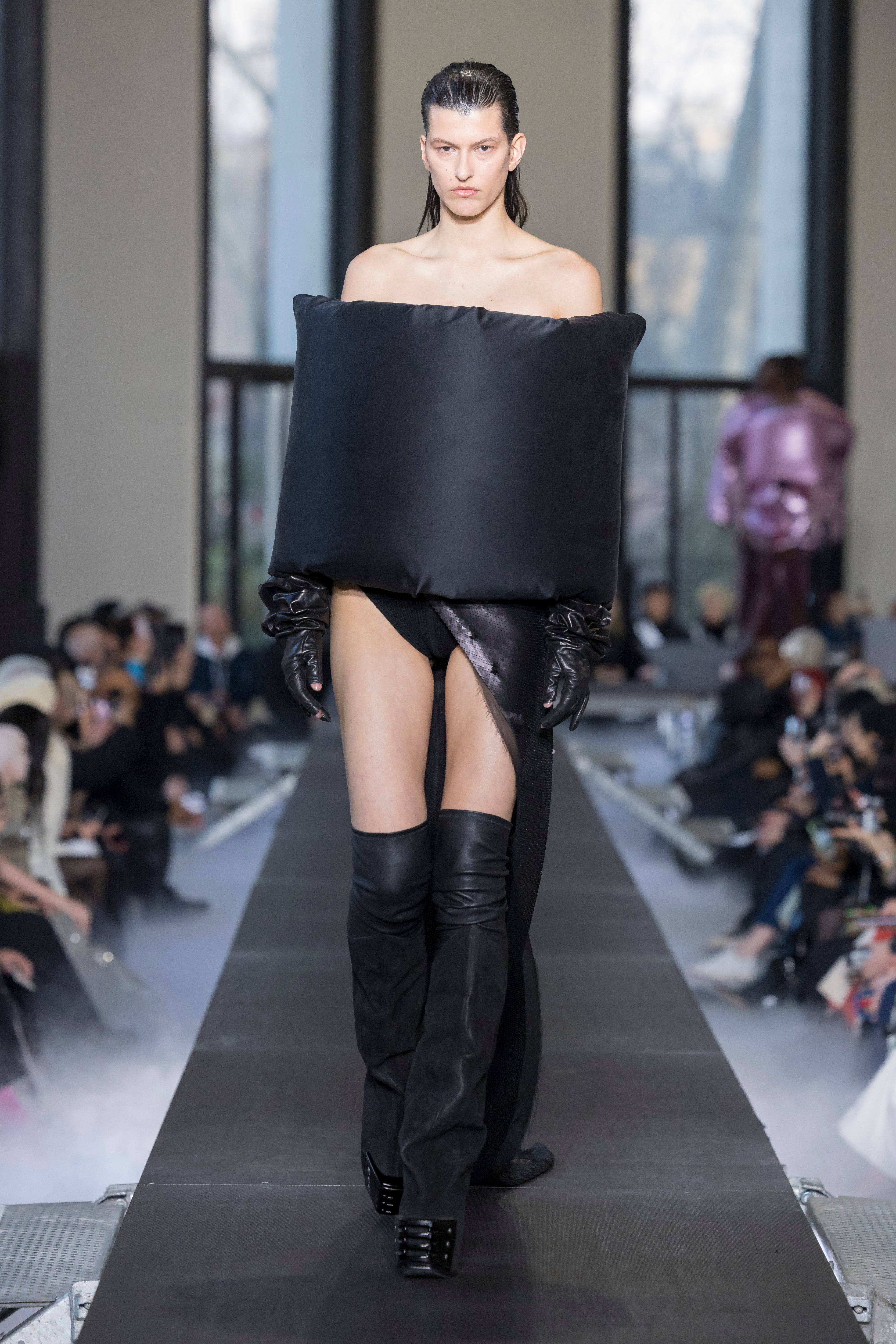 DONUT COWL