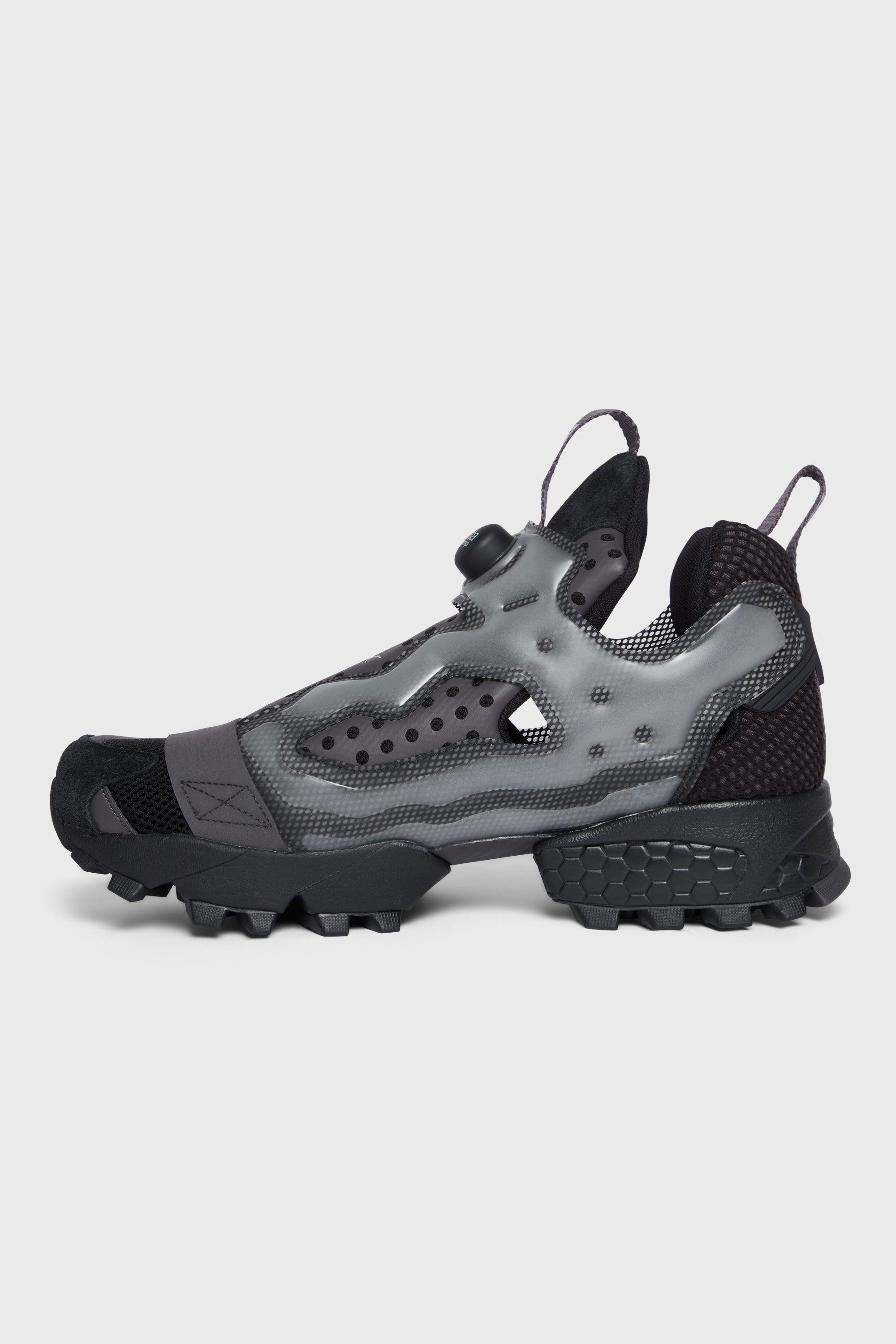 X REEBOK IPF PUMP FURY SNEAKER BLACK