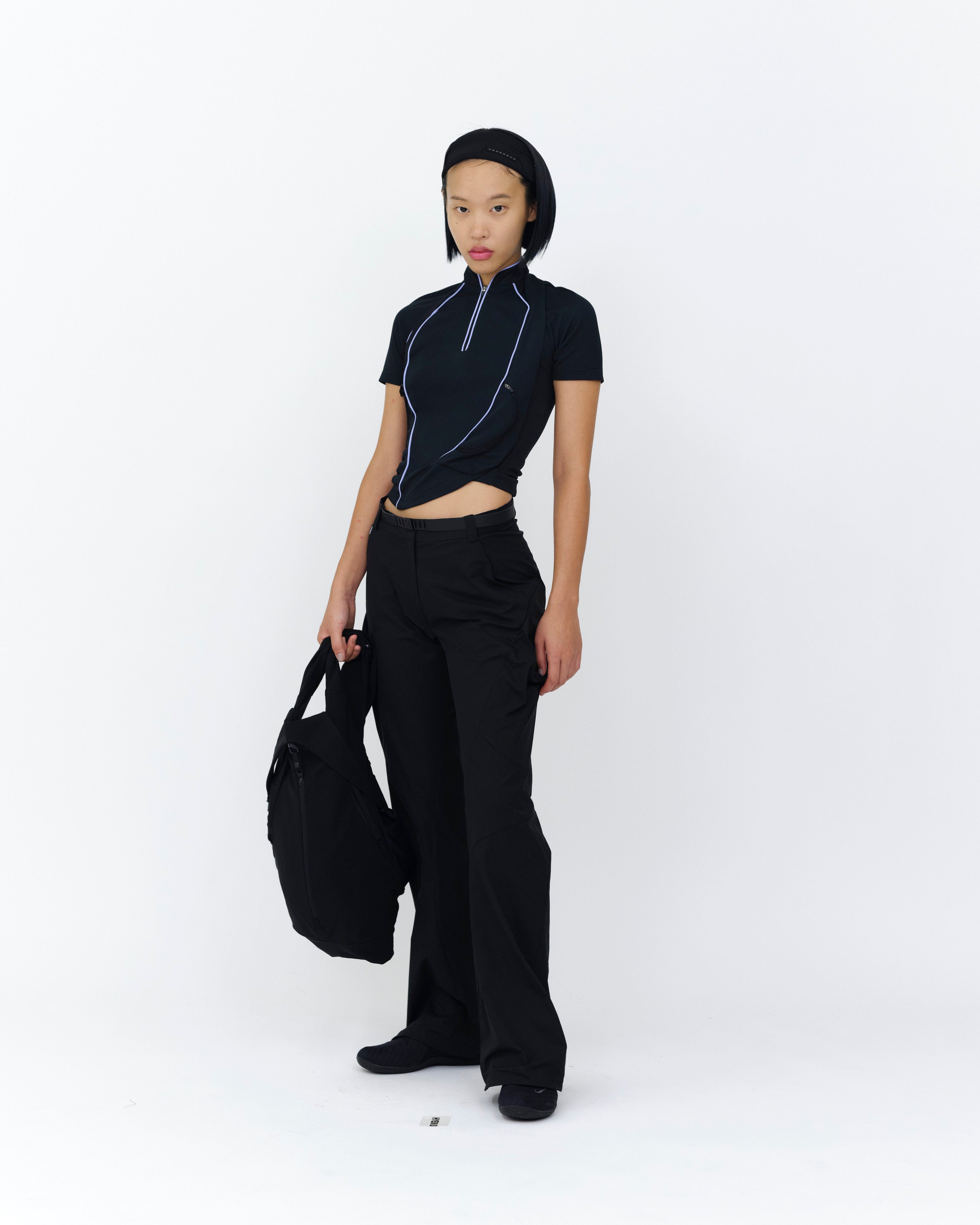 TWISTED TRACK TOP BLACK