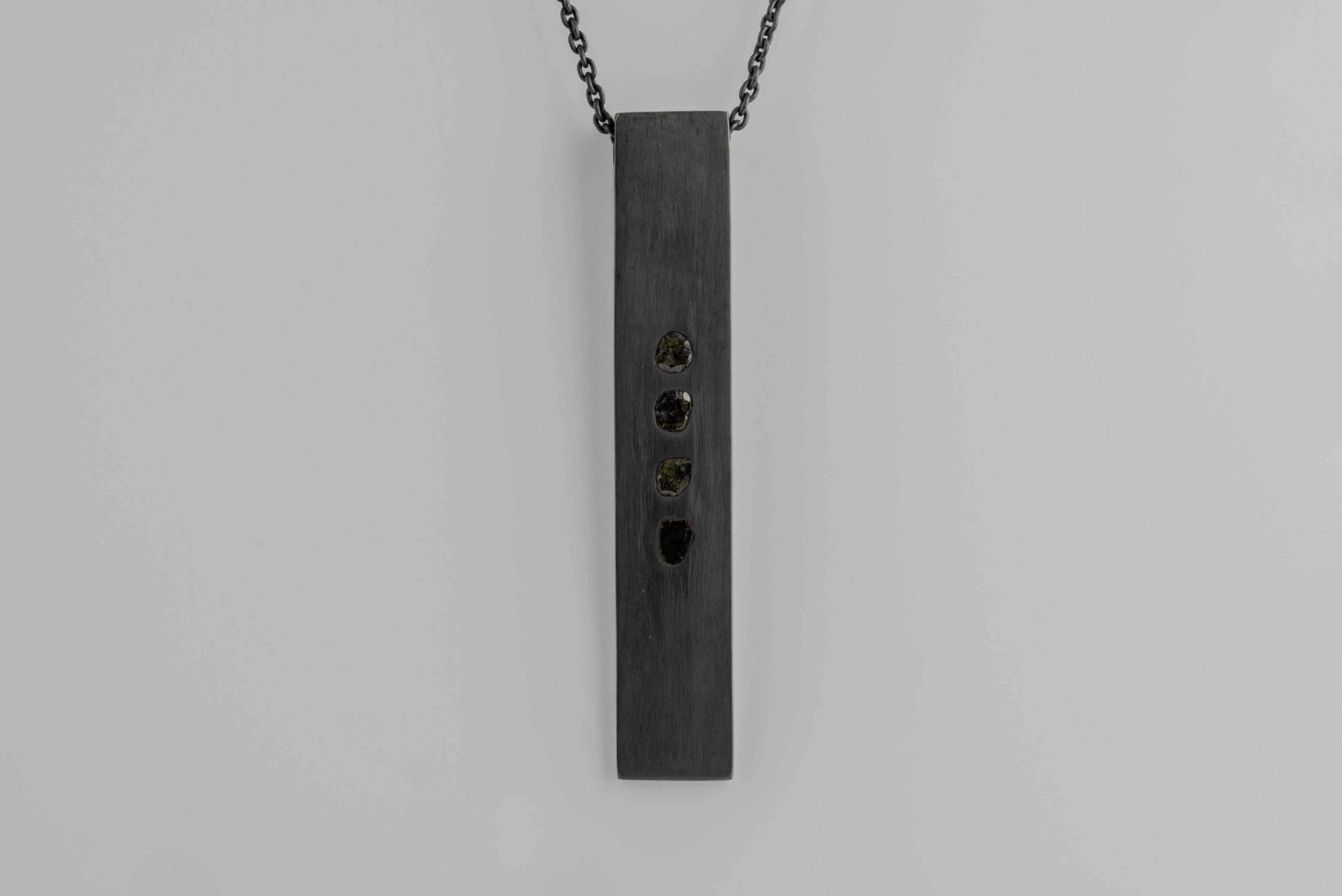 Wedge Necklace (1.45 CT, 4 Diamond Slabs, KA+DIA)