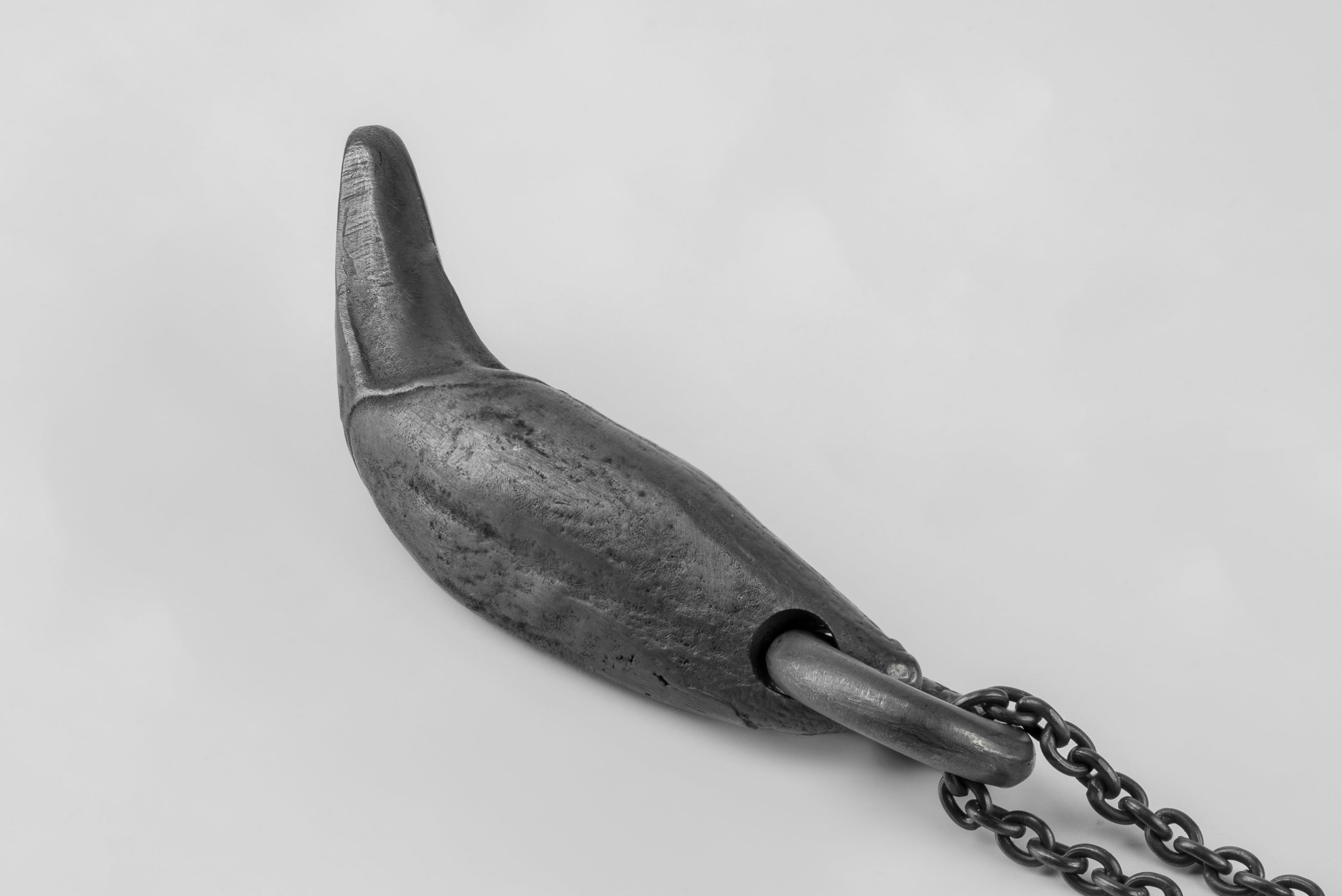 Bear Tooth Necklace Ghost (Small, 0.2 CT, Diamond Slab, KA+DIA)