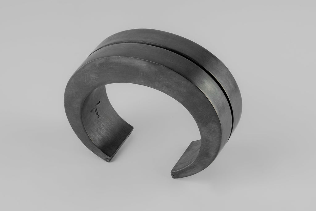 Crescent Crevice Bracelet v2 (30mm, KA)
