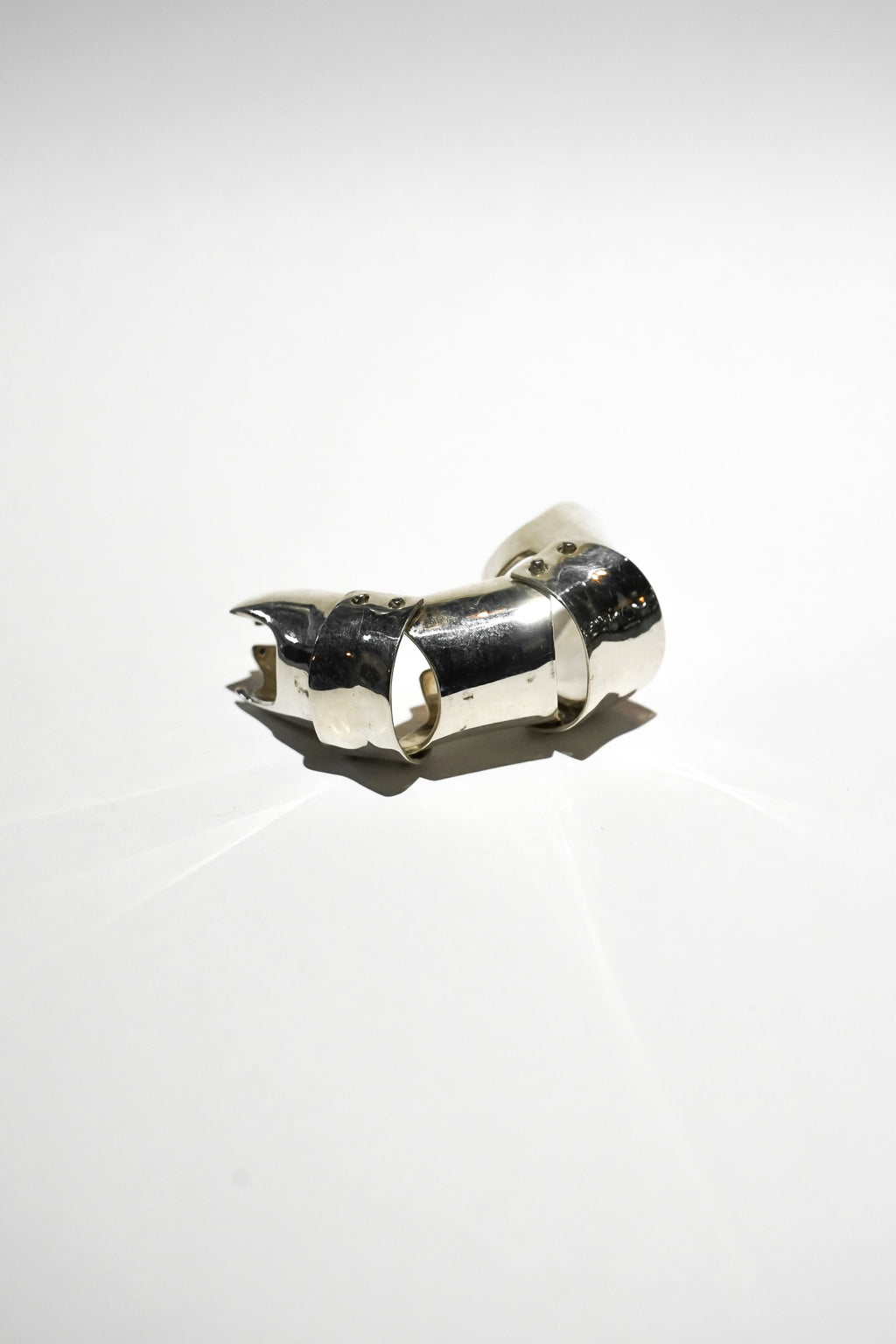 FULL FINGER RING WITHOUT NAIL
