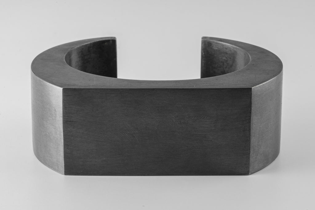 Crescent Plane Bracelet (30mm, KA)