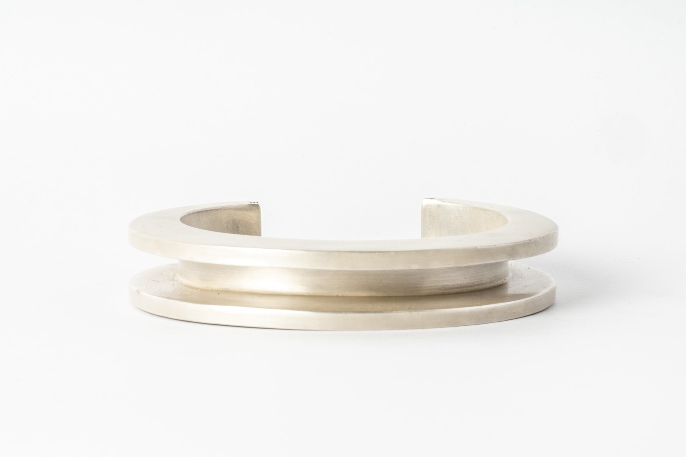 Crescent Channel Bracelet (15mm, AS)