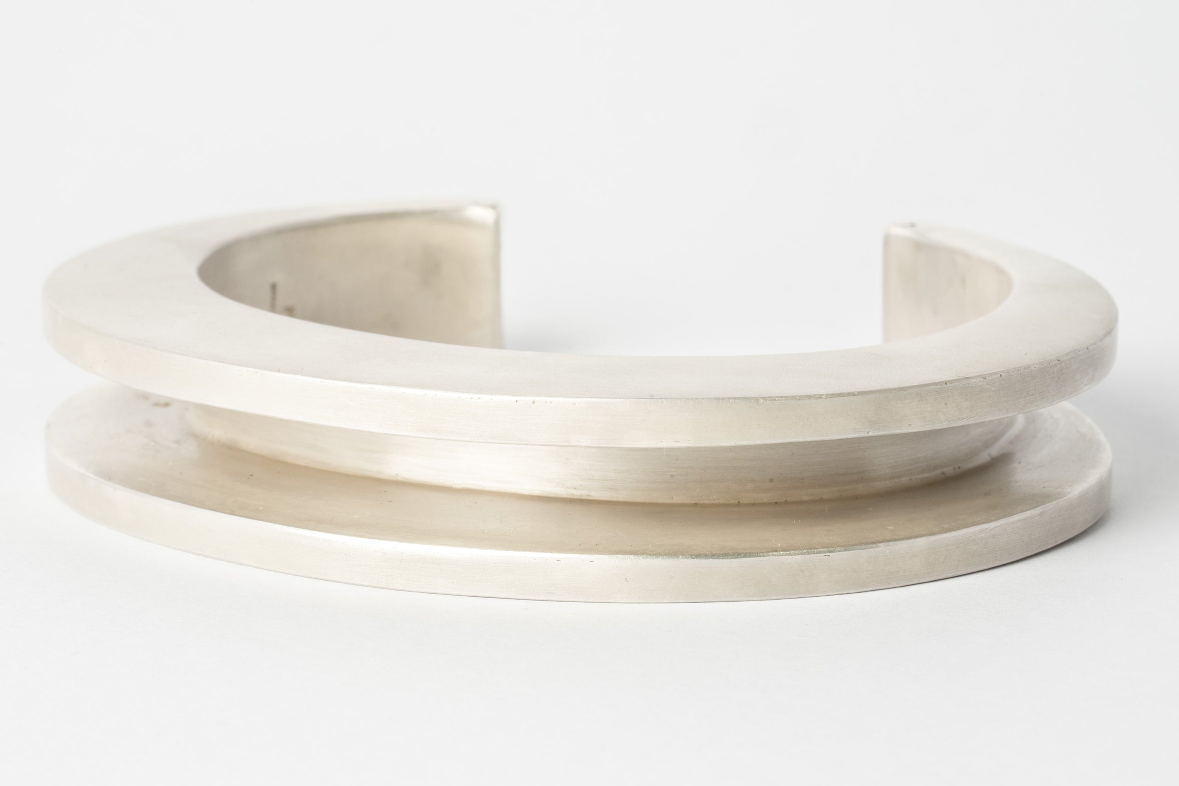 Crescent Channel Bracelet (15mm, AS)