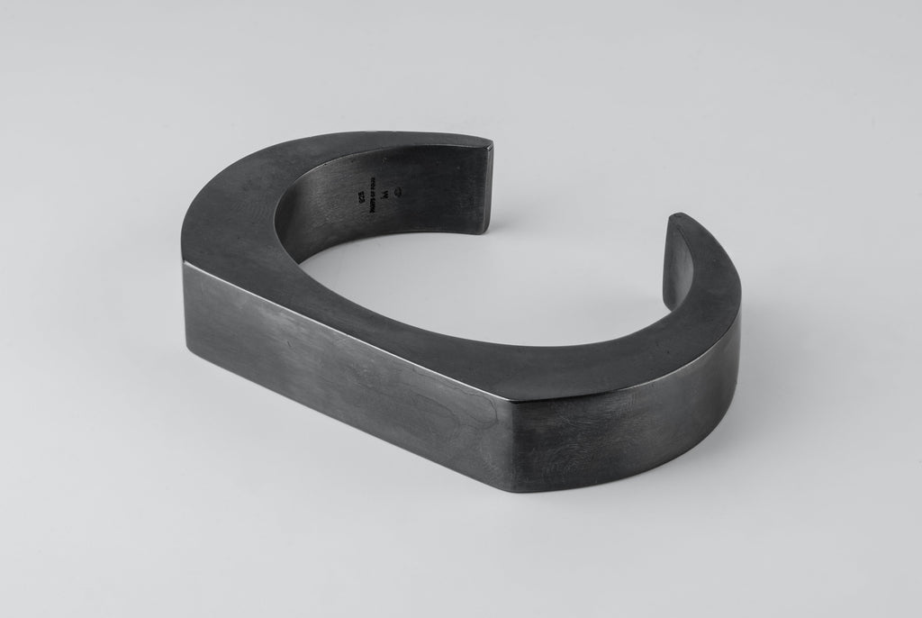 Crescent Plane Bracelet (15mm, KA)