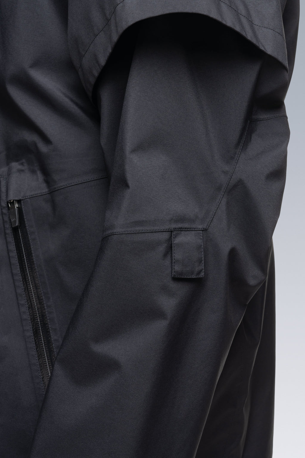 J101-GT 3L Gore-Tex Pro Interops Jacket - Black