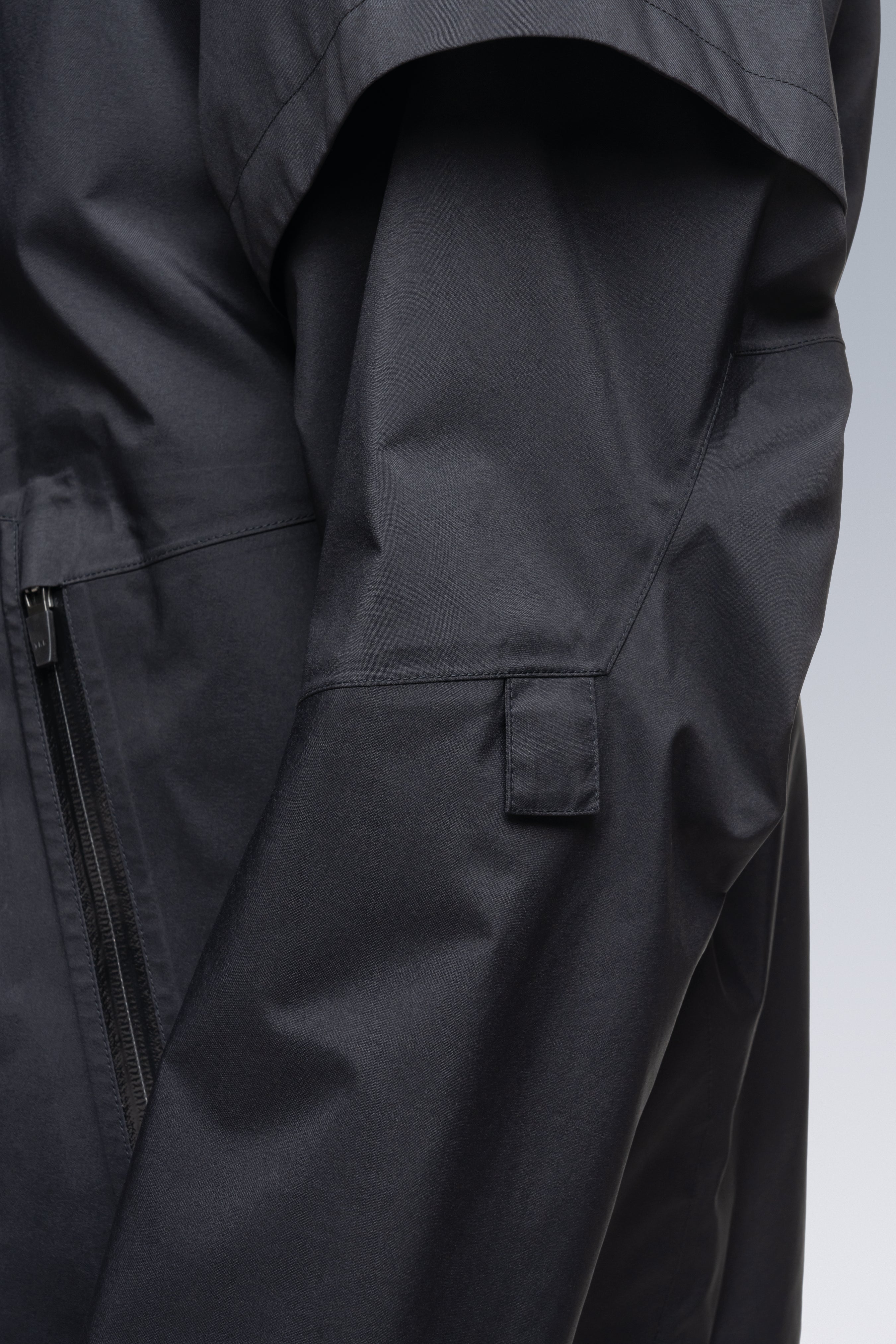 J101-GT 3L Gore-Tex Pro Interops Jacket - Black