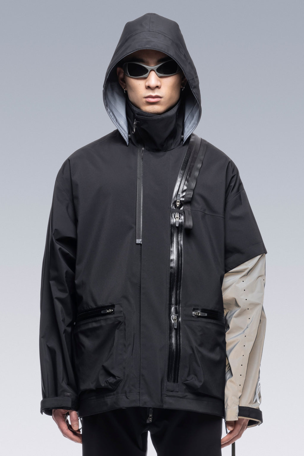 J115-GT 3L Gore-Tex Pro Interops Jacket - Black/Silver