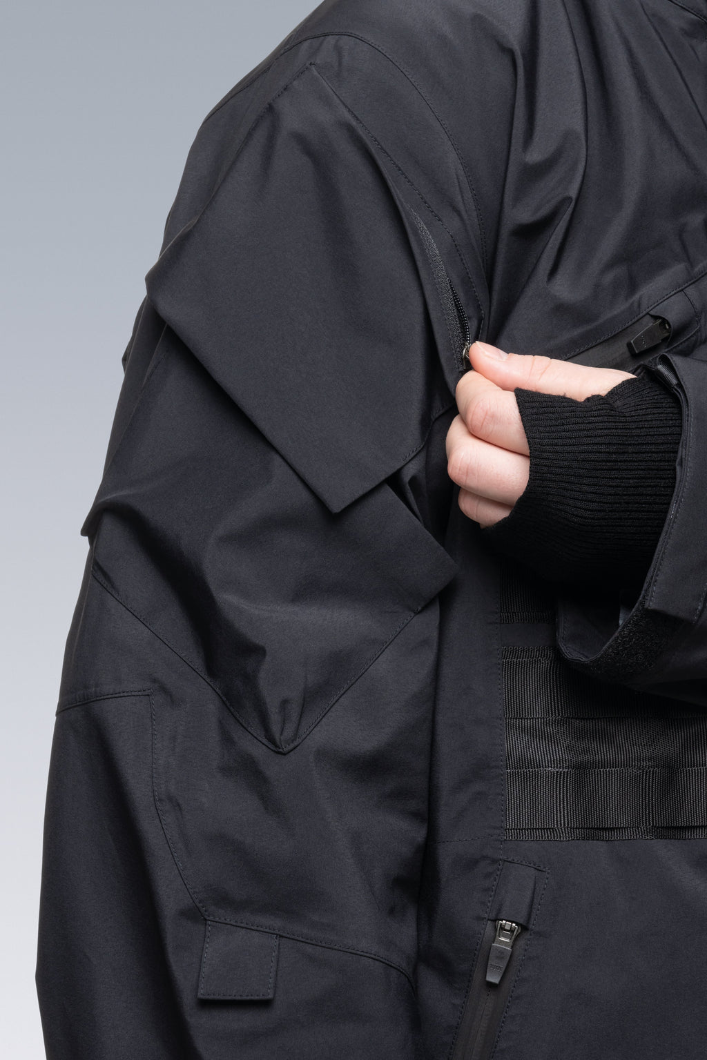 J1WTS-GT 3L Gore-Tex Pro Interops Jacket - White