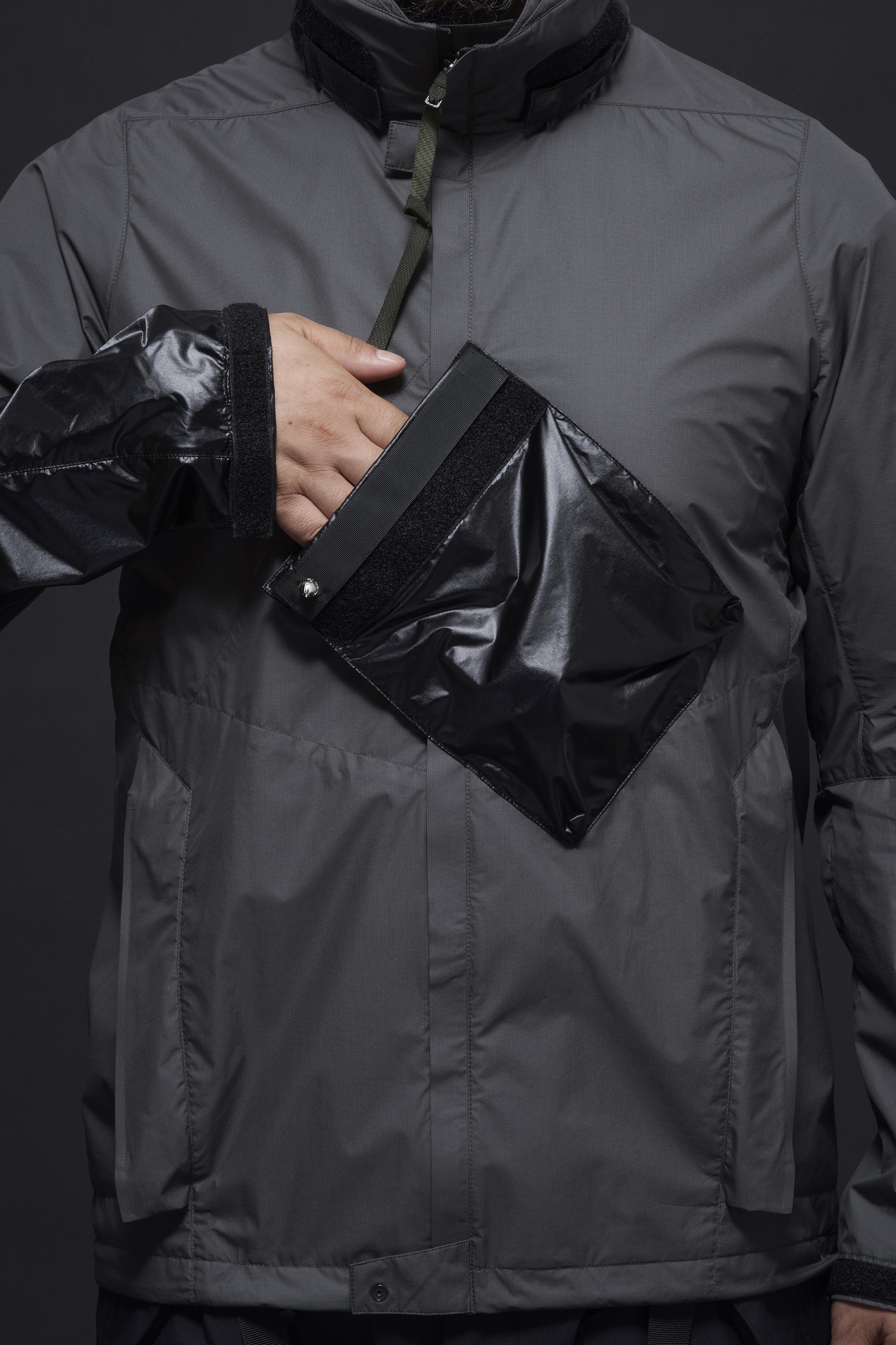 J36-WS Windstopper® Interops Jacket - Black