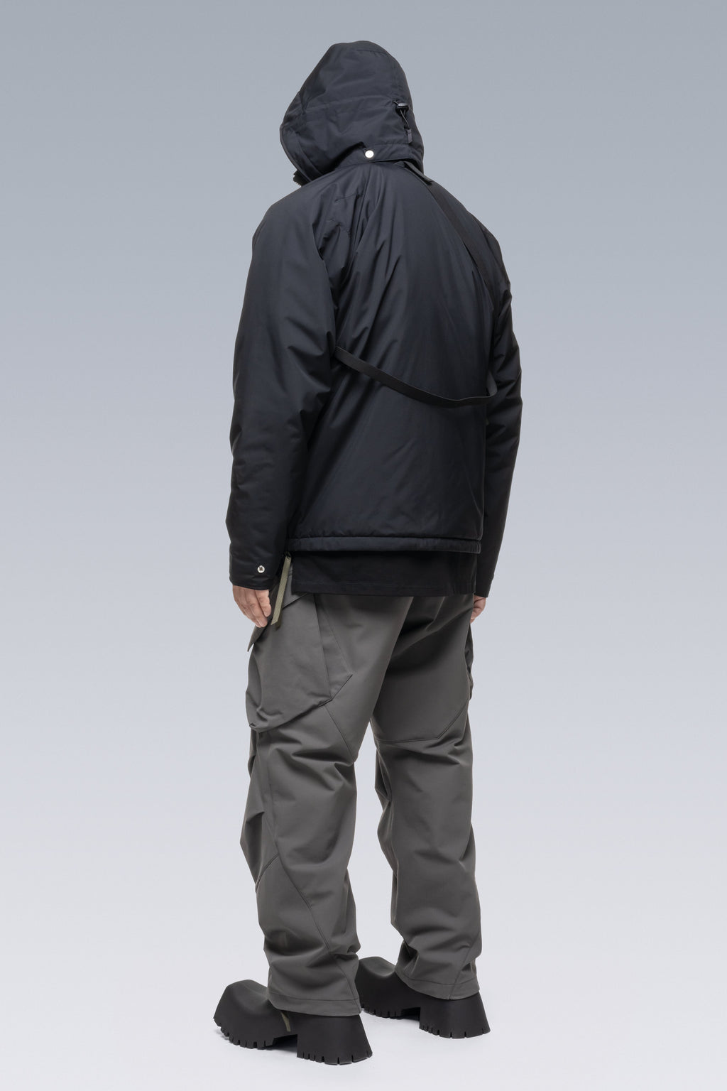 J95-PL Windstopper® PrimaLoft® Modular Liner Jacket - Black