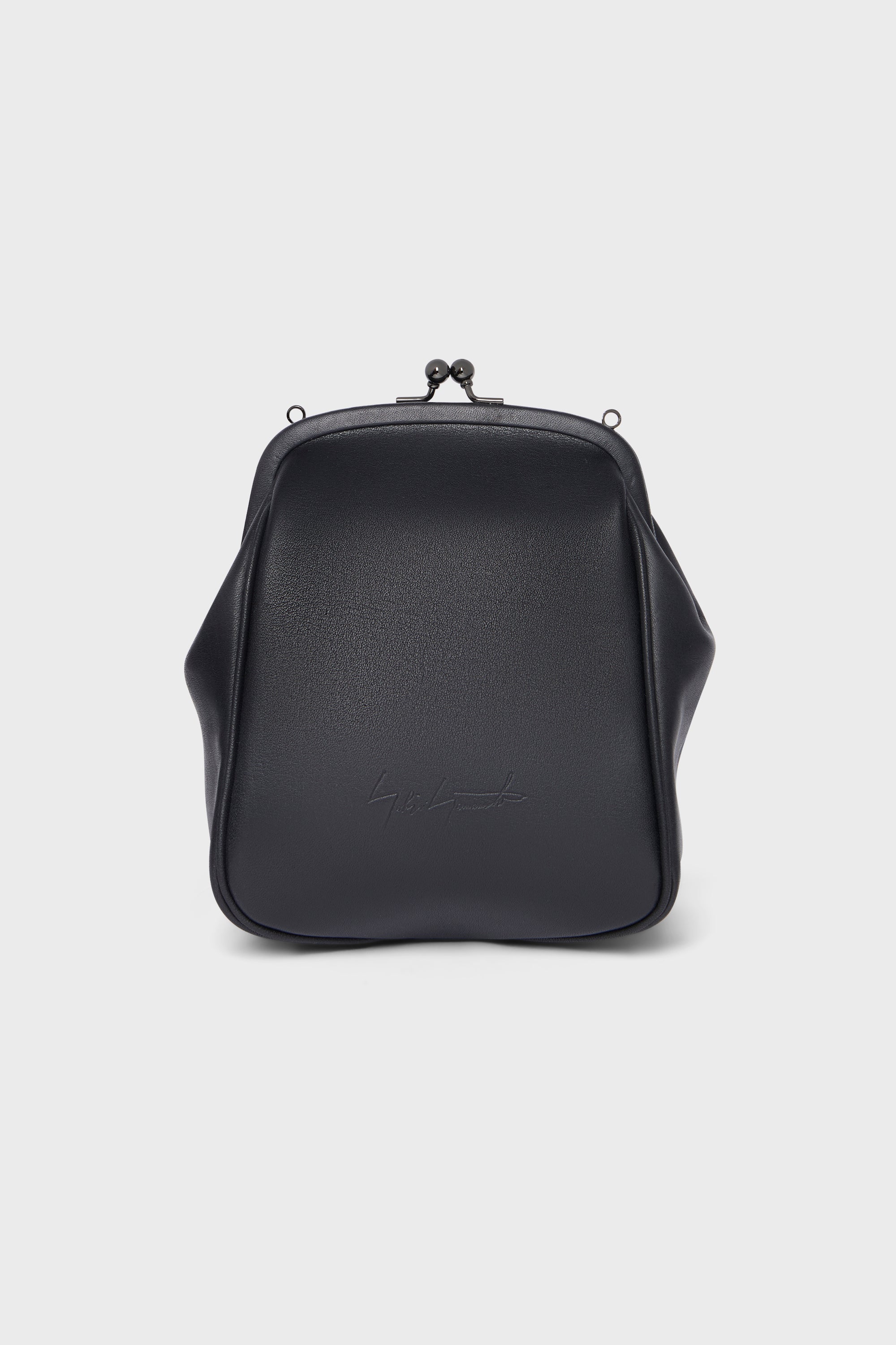 CLASP SHOULDER POUCH