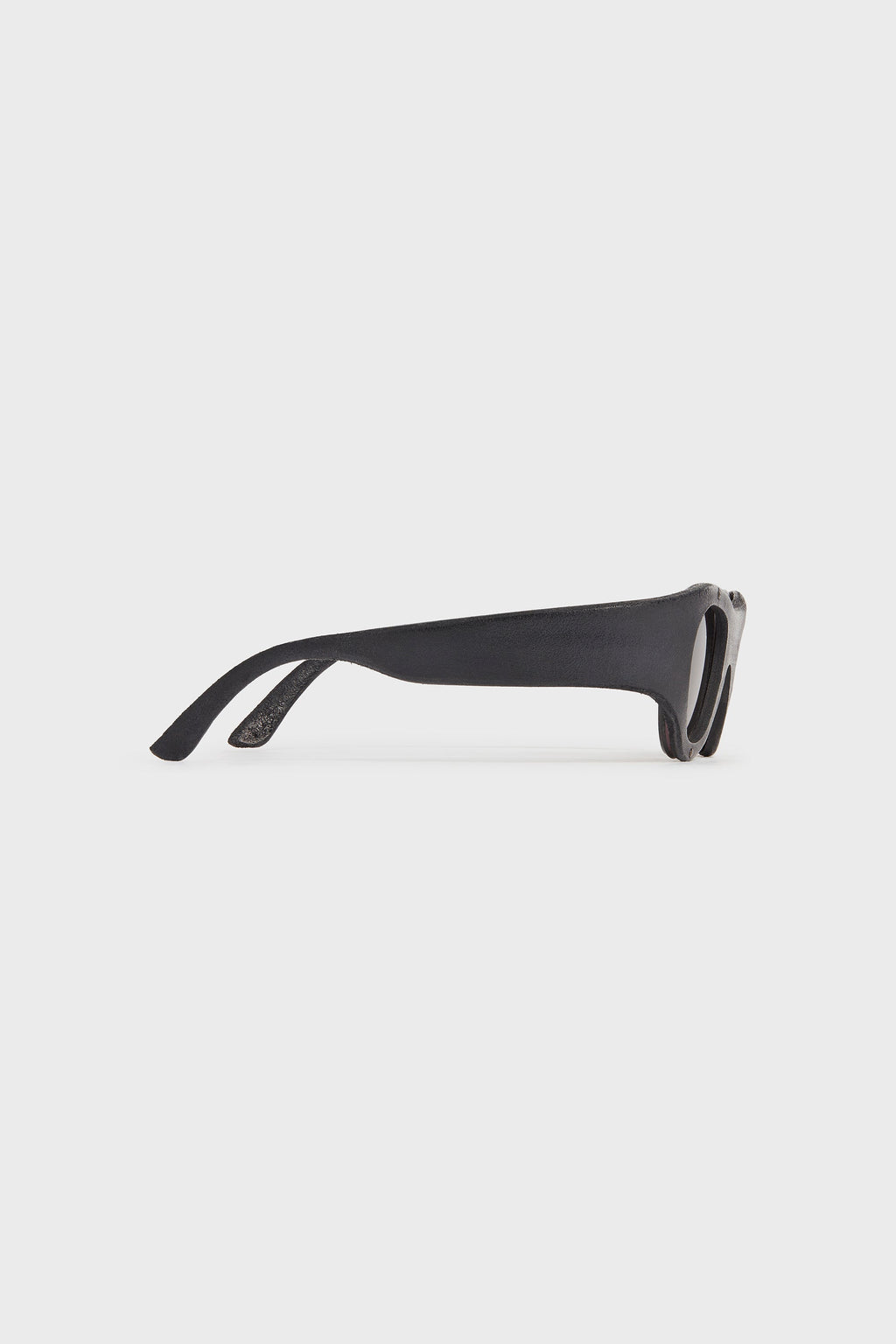 ONE PIECE LEATHER SUNGLASSES