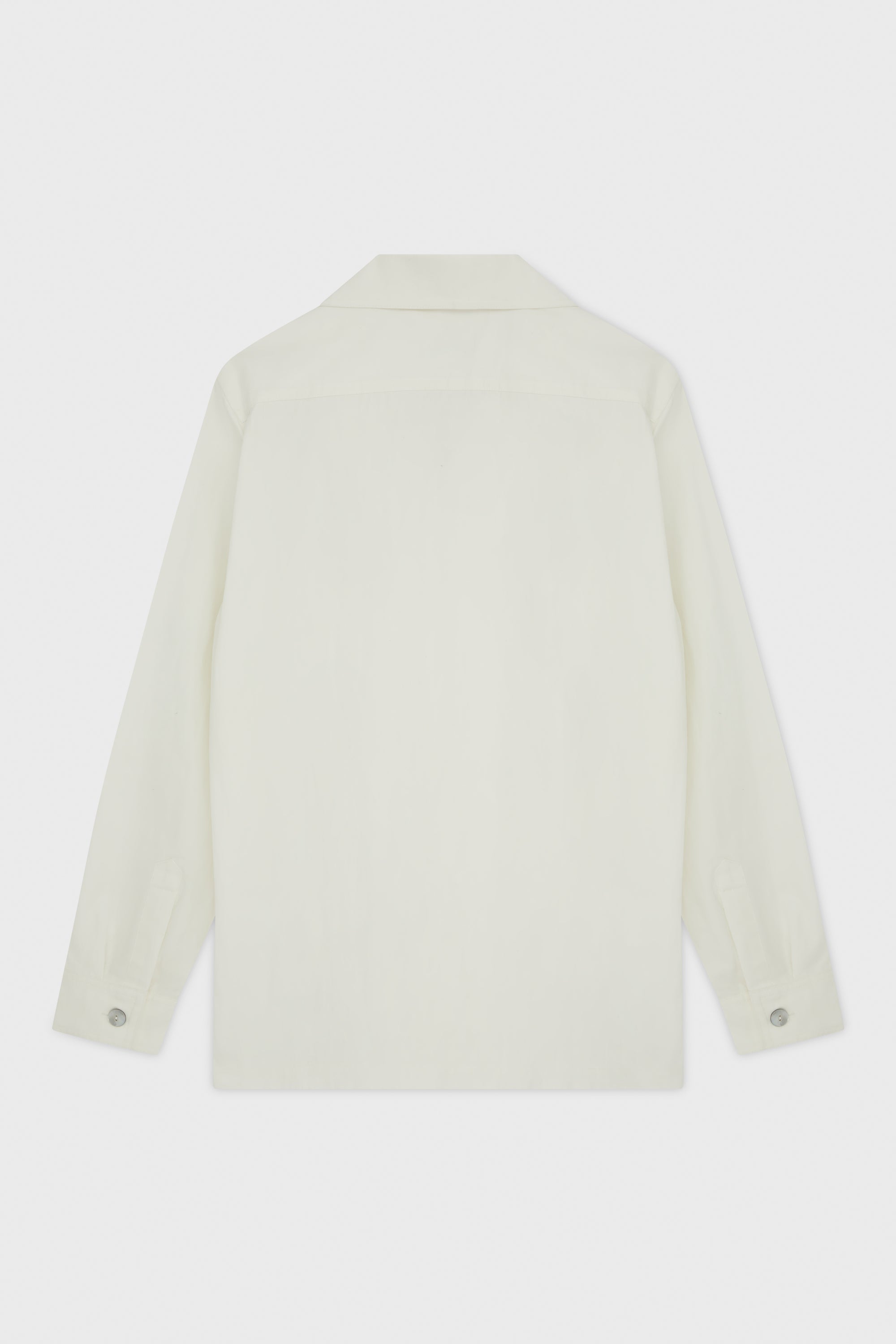 WHITE SHIRT