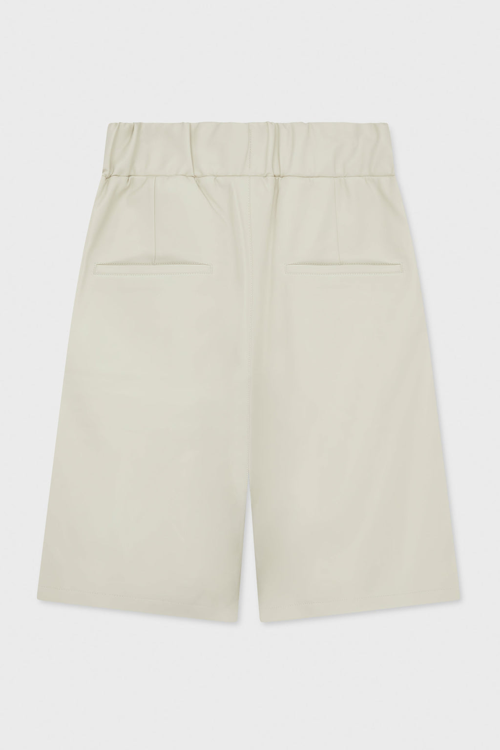 WHITE SHORTS