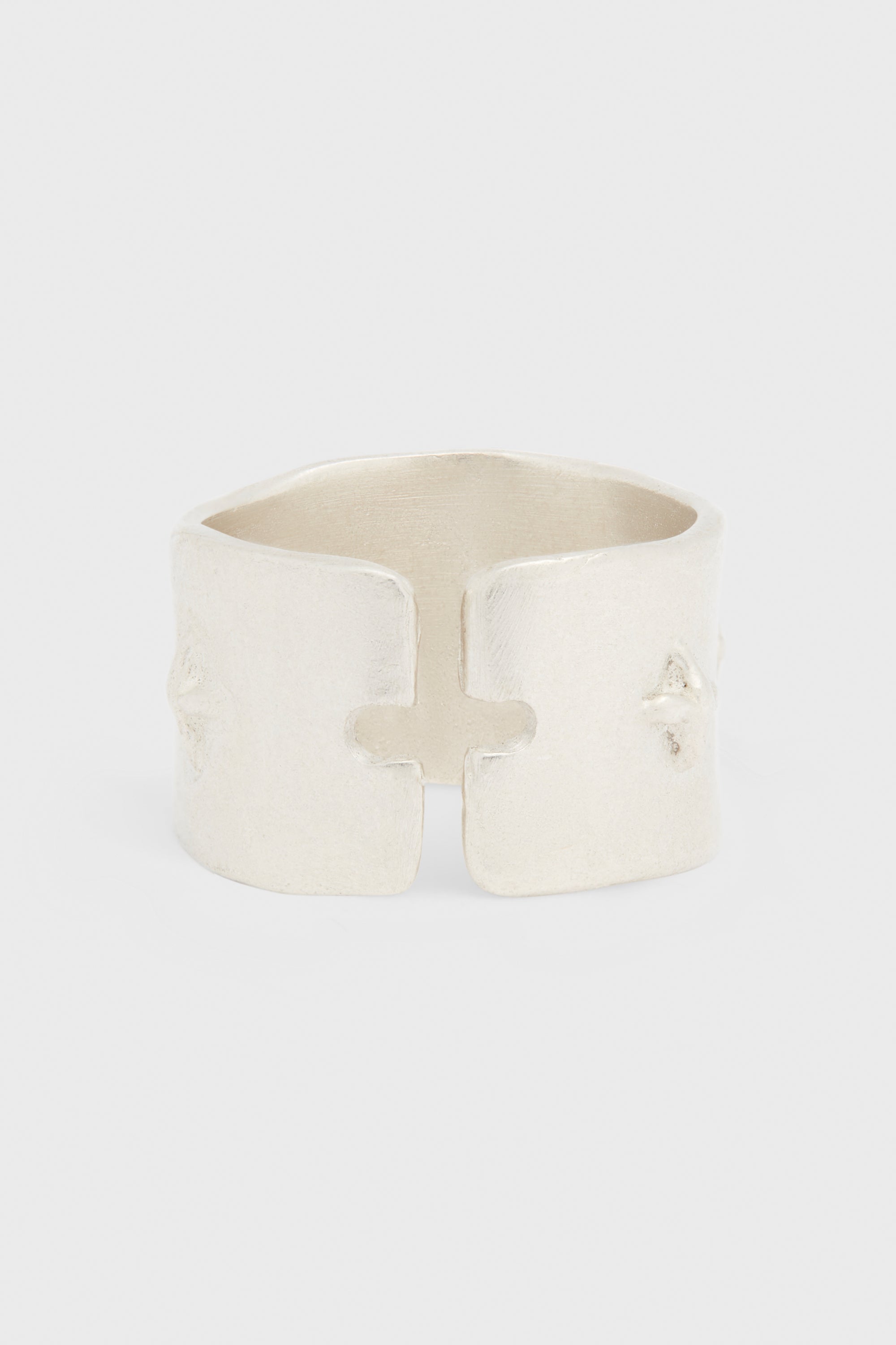 THICK SILVER STITCHED MULTIPLE CROSS RING