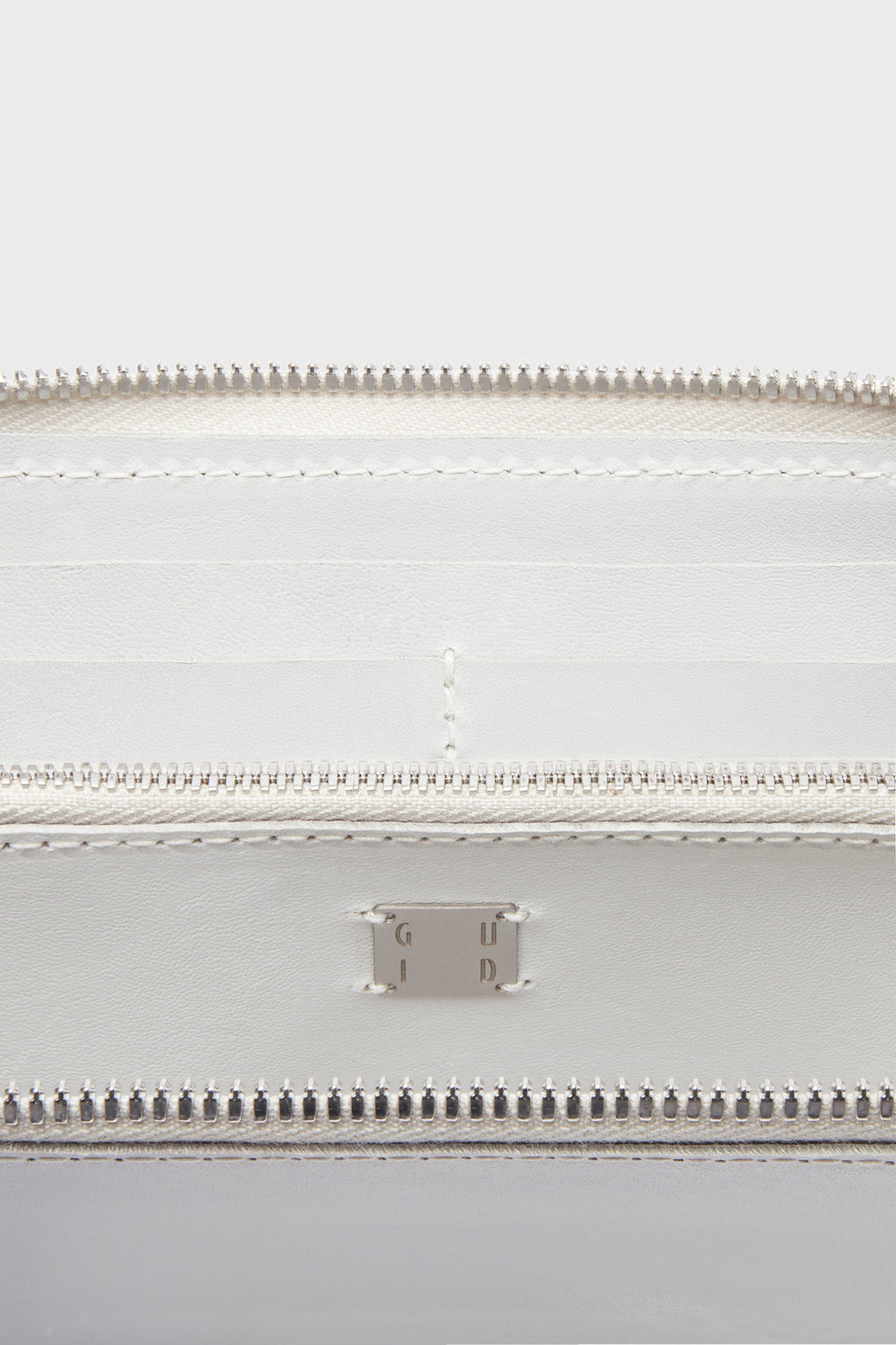ZIPPED WALLET