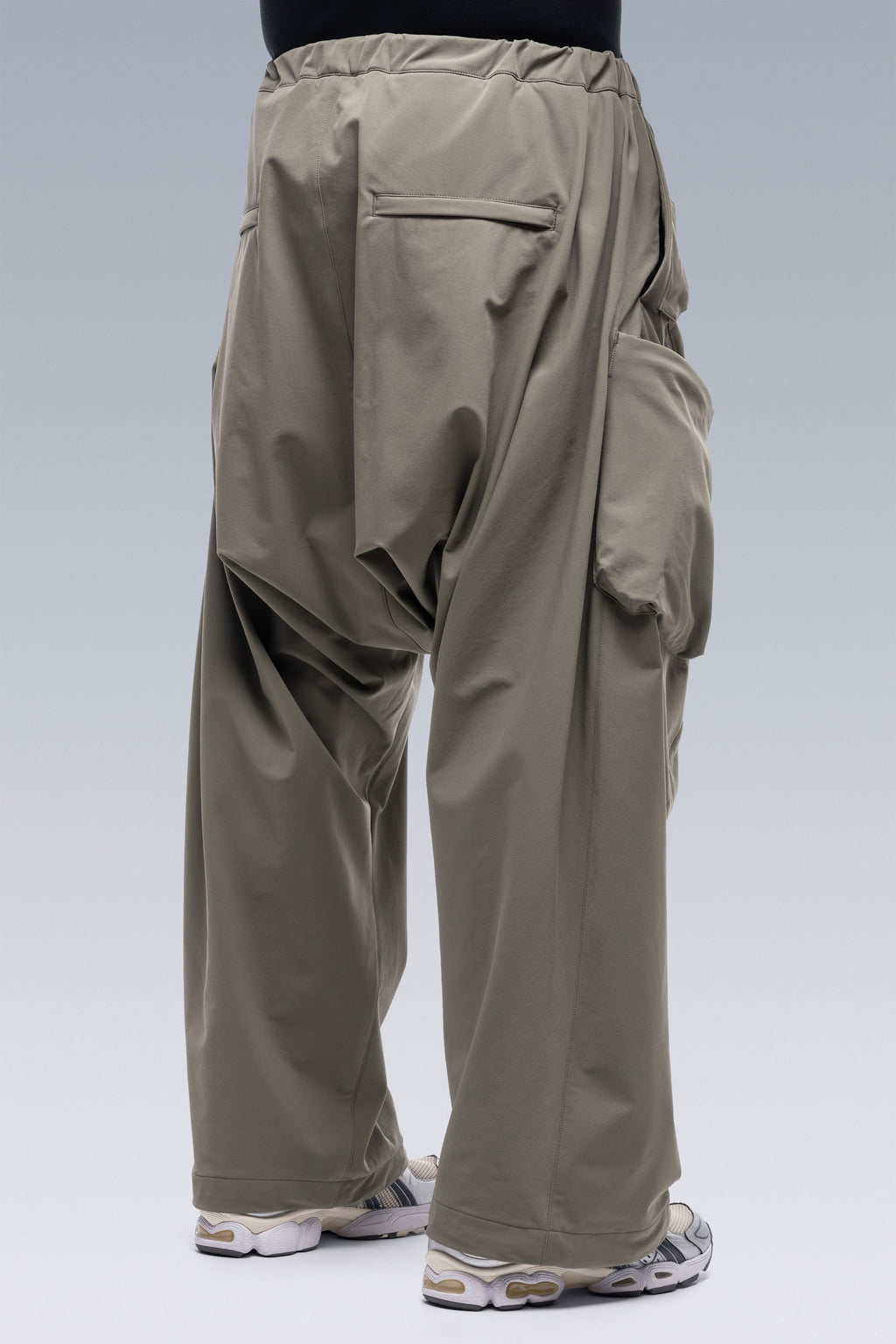 P30AL-DS schoeller® Dryskin™ Articulated Pant - Alpha Green