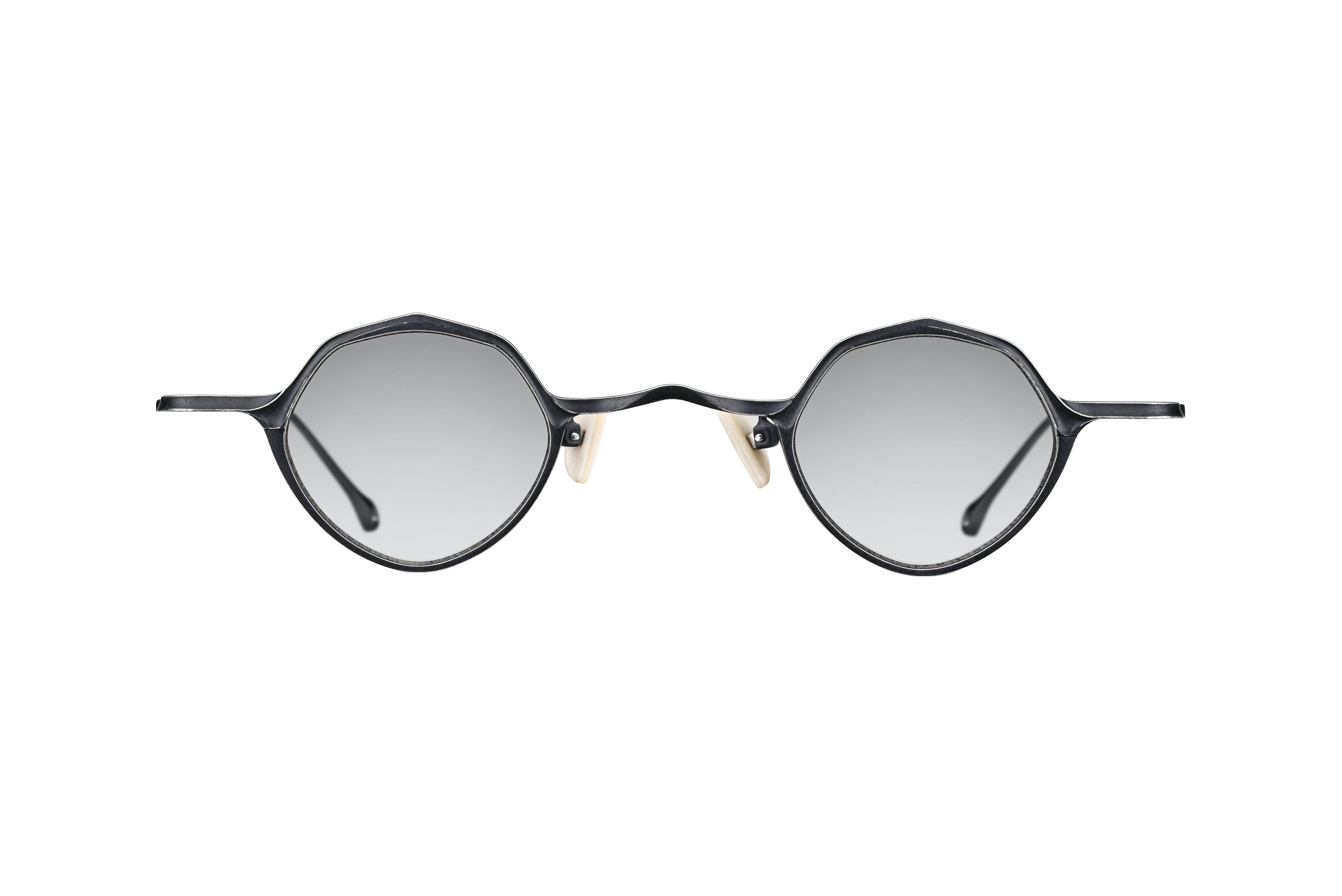 X KAMONUJ VINTAGE BLACK + BLACK SUNGLASSES