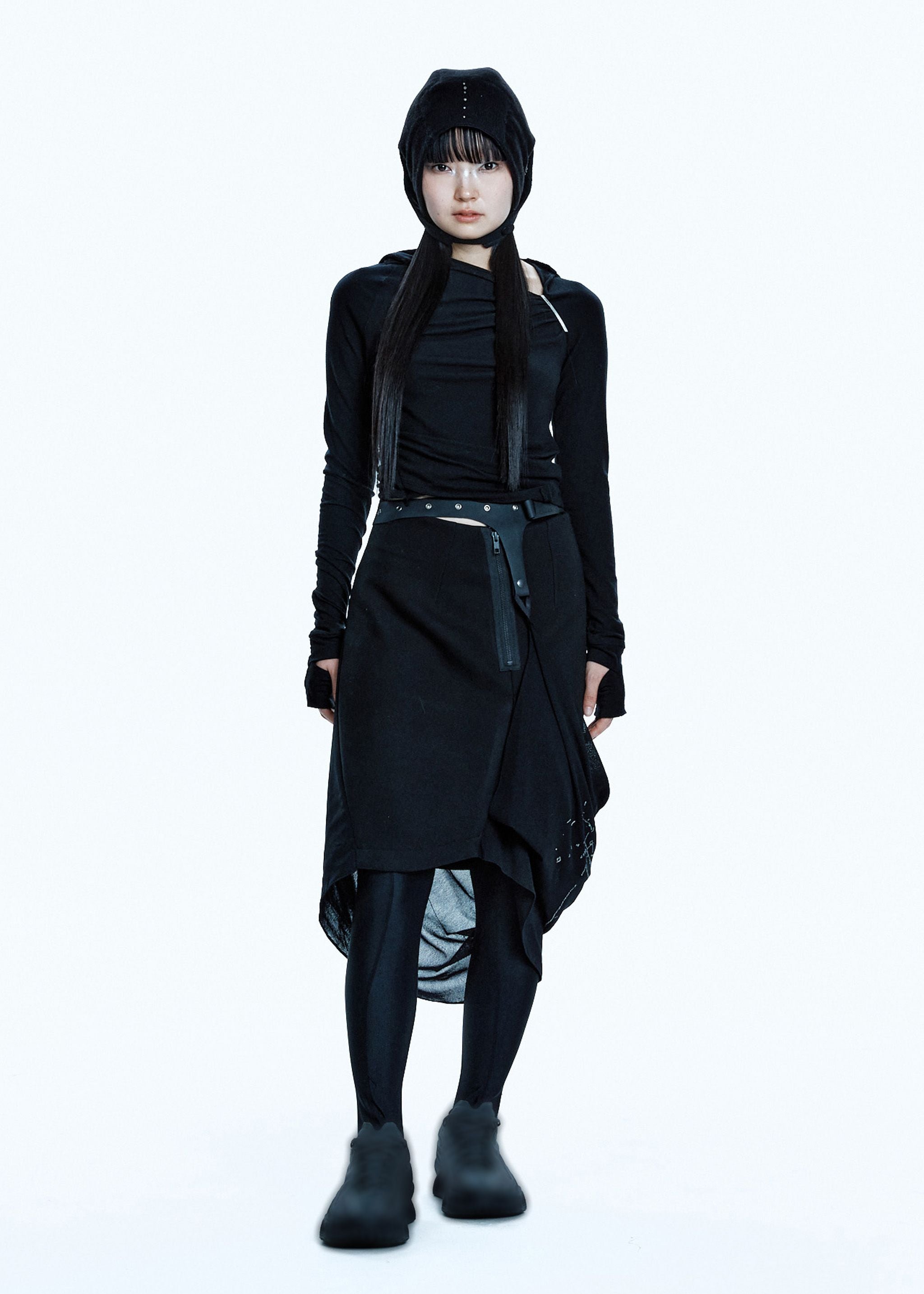HOODED SHIRRING TOP