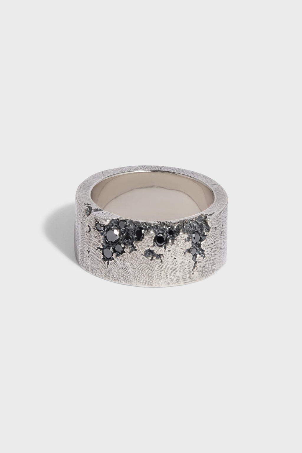 BROKEN STONES EDGE RING